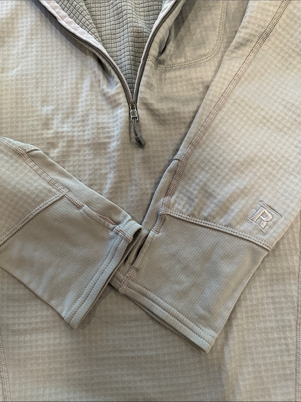 Patagonia Men's Half-Zip Regulator Pullover - Gray - Picture 5 of 6